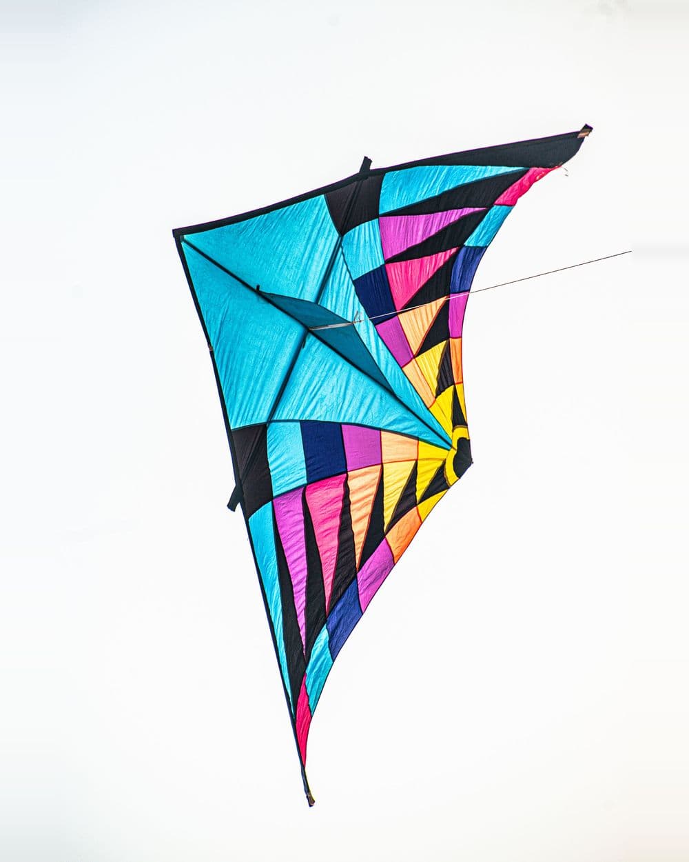 Classic diamond kite